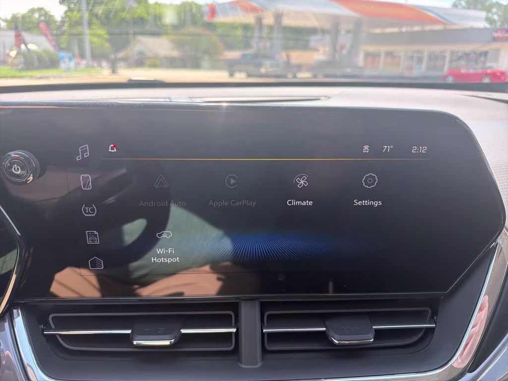 2026 White Sands Chevrolet Trax ACTIV FWD SUV