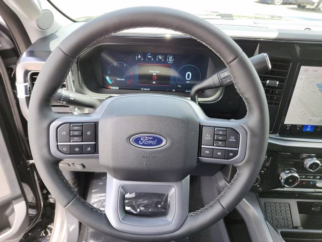 2026 Agate Black Metallic Ford Super Duty F-250 SRW Lariat 4X4 Truck
