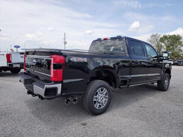 2026 Agate Black Metallic Ford Super Duty F-250 SRW Lariat 4X4 Truck