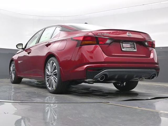 2026 Scarlet Ember Tintcoat Nissan Altima 2.5 SV FWD Sedan