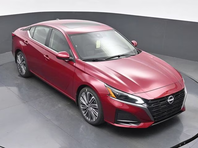 2026 Scarlet Ember Tintcoat Nissan Altima 2.5 SV FWD Sedan