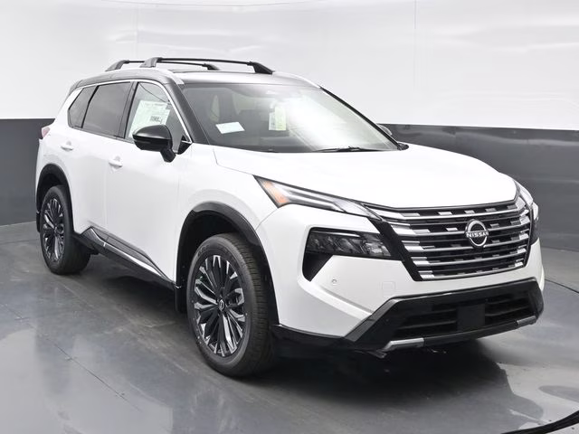 2026 Everest White Pearl/Super Black Nissan Rogue Platinum AWD SUV