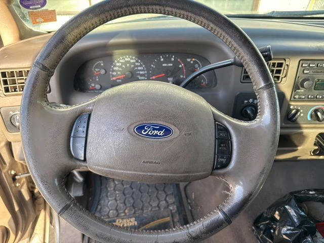 2003 Arizona Beige Clearcoat Metallic Ford Super Duty F-350 SRW Lariat 4X4 Truck