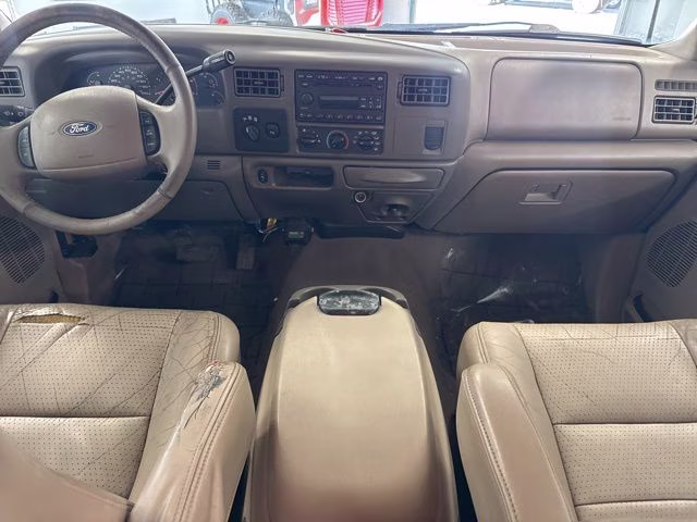 2003 Arizona Beige Clearcoat Metallic Ford Super Duty F-350 SRW Lariat 4X4 Truck