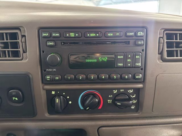2003 Arizona Beige Clearcoat Metallic Ford Super Duty F-350 SRW Lariat 4X4 Truck