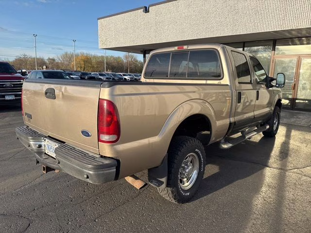2003 Arizona Beige Clearcoat Metallic Ford Super Duty F-350 SRW Lariat 4X4 Truck