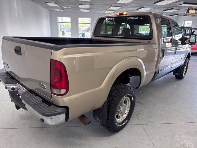 2003 Arizona Beige Clearcoat Metallic Ford Super Duty F-350 SRW Lariat 4X4 Truck