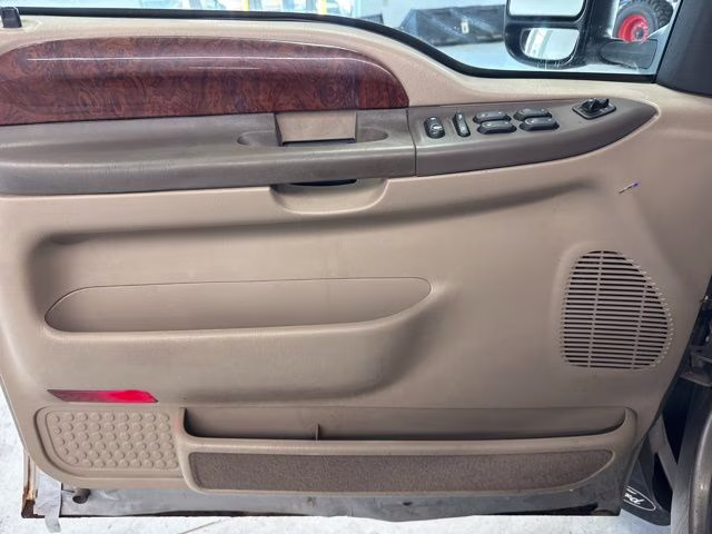 2003 Arizona Beige Clearcoat Metallic Ford Super Duty F-350 SRW Lariat 4X4 Truck