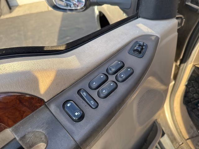 2003 Arizona Beige Clearcoat Metallic Ford Super Duty F-350 SRW Lariat 4X4 Truck