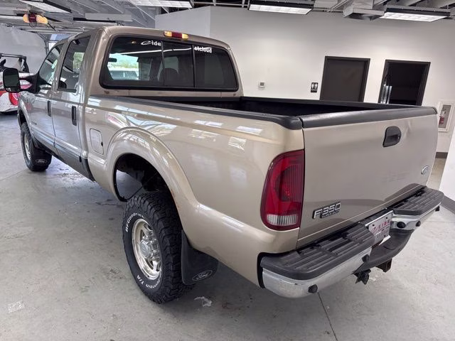 2003 Arizona Beige Clearcoat Metallic Ford Super Duty F-350 SRW Lariat 4X4 Truck
