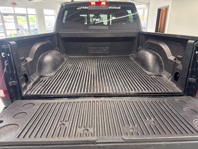2021 Diamond Black Crystal Pearlcoat Ram 1500 Warlock 4X4 Truck