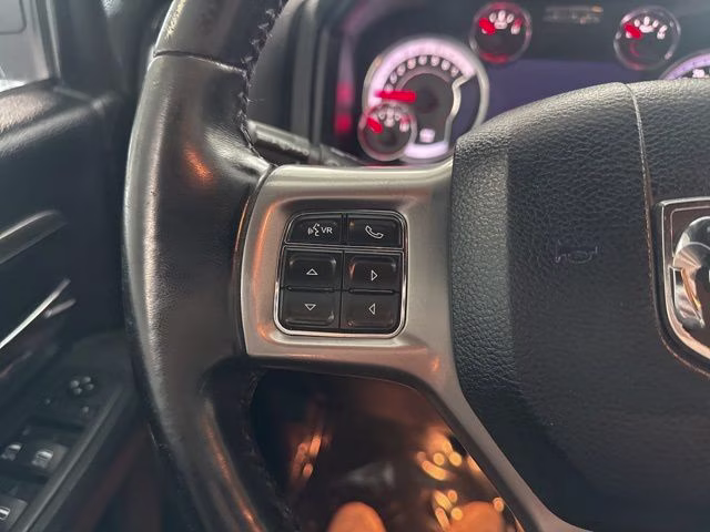 2021 Diamond Black Crystal Pearlcoat Ram 1500 Warlock 4X4 Truck