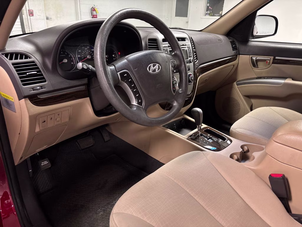 2012 Sierra Red Hyundai Santa Fe GLS FWD SUV