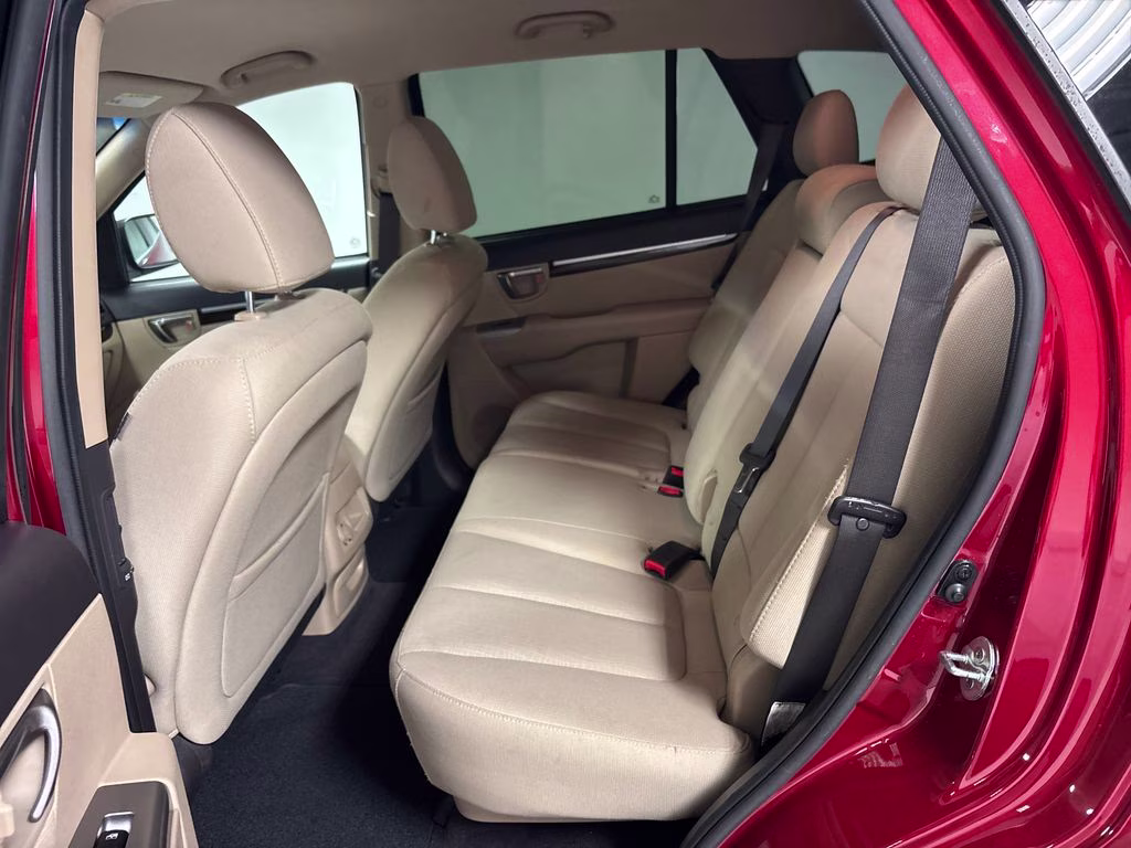 2012 Sierra Red Hyundai Santa Fe GLS FWD SUV