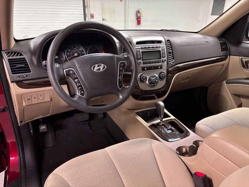 2012 Sierra Red Hyundai Santa Fe GLS FWD SUV
