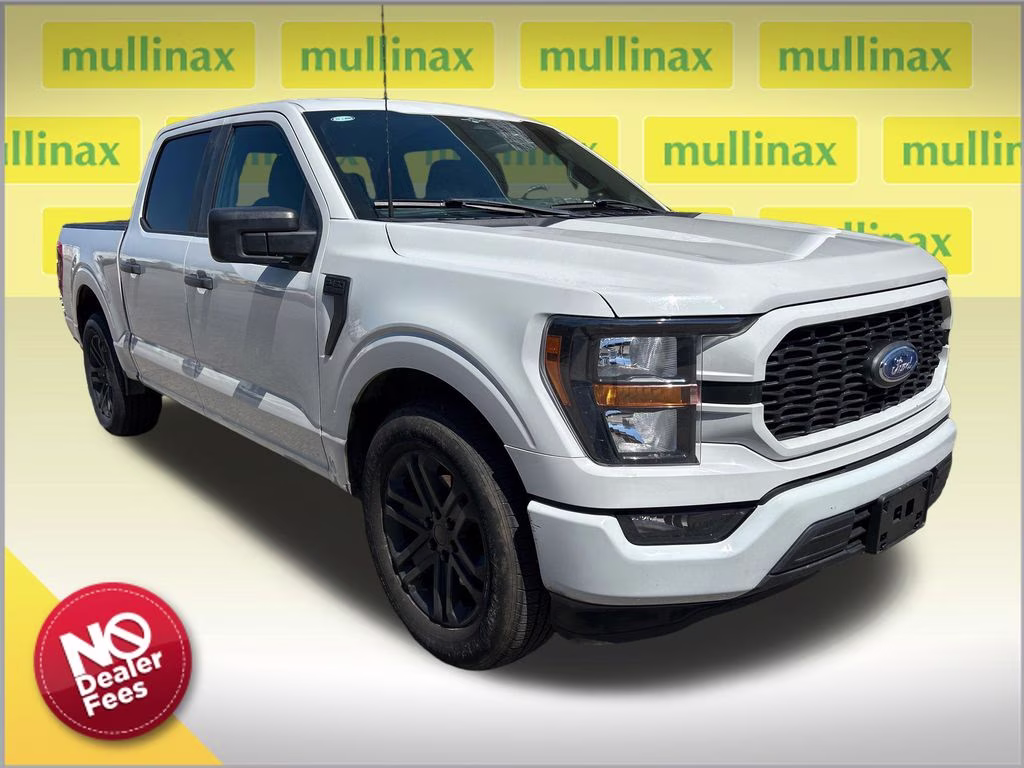 2023 Avalanche Ford F-150 XL RWD Truck