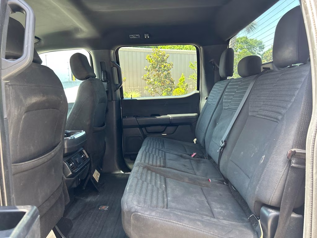 2023 Avalanche Ford F-150 XL RWD Truck
