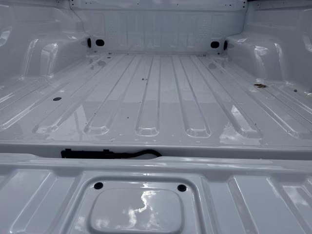 2026 Bright White Clearcoat Jeep Gladiator Sport 4X4 Truck