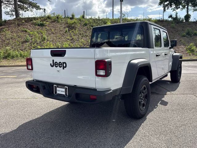 2026 Bright White Clearcoat Jeep Gladiator Sport 4X4 Truck