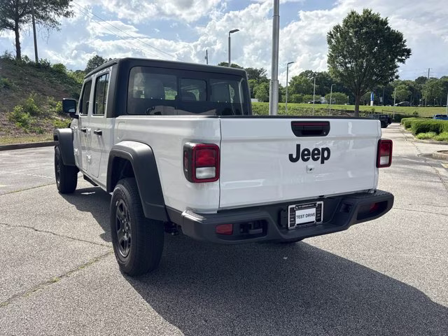 2026 Bright White Clearcoat Jeep Gladiator Sport 4X4 Truck
