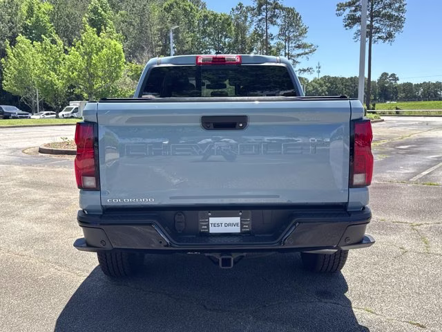 2025 Snowdrift Metallic Chevrolet Colorado 4WD Z71 4X4 Truck