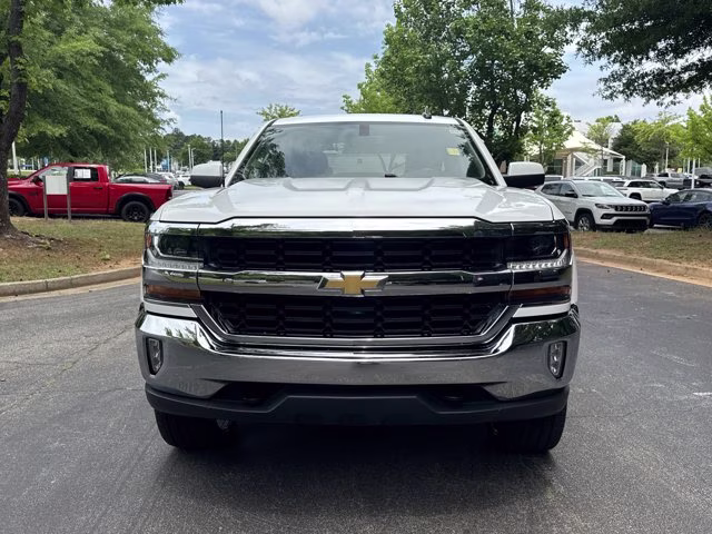 2018 Summit White Chevrolet Silverado 1500 LT 4X4 Truck