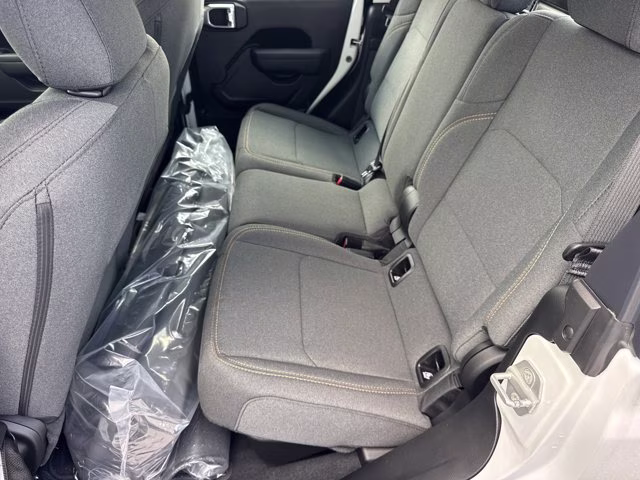 2026 Bright White Clearcoat Jeep Gladiator Sport 4X4 Truck