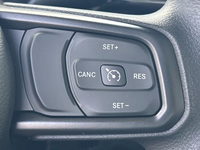 2026 Bright White Clearcoat Jeep Gladiator Sport 4X4 Truck