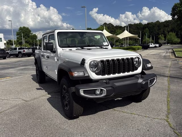 2026 Bright White Clearcoat Jeep Gladiator Sport 4X4 Truck