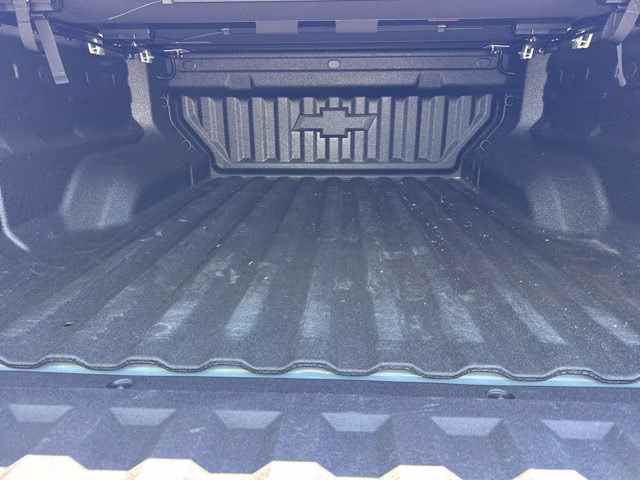 2025 Snowdrift Metallic Chevrolet Colorado 4WD Z71 4X4 Truck