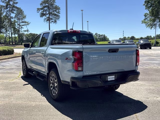 2025 Snowdrift Metallic Chevrolet Colorado 4WD Z71 4X4 Truck