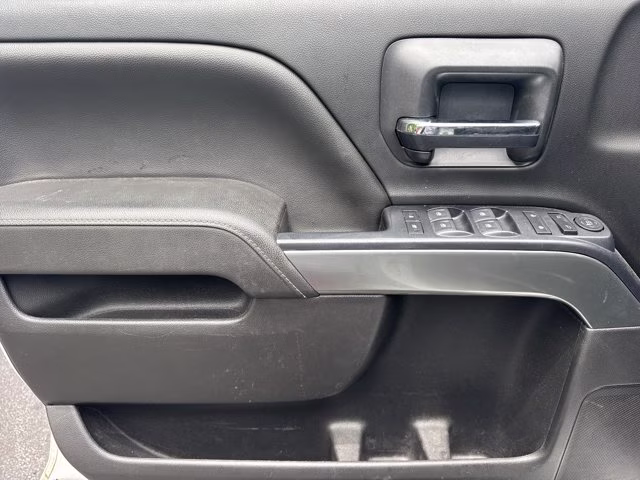 2018 Summit White Chevrolet Silverado 1500 LT 4X4 Truck