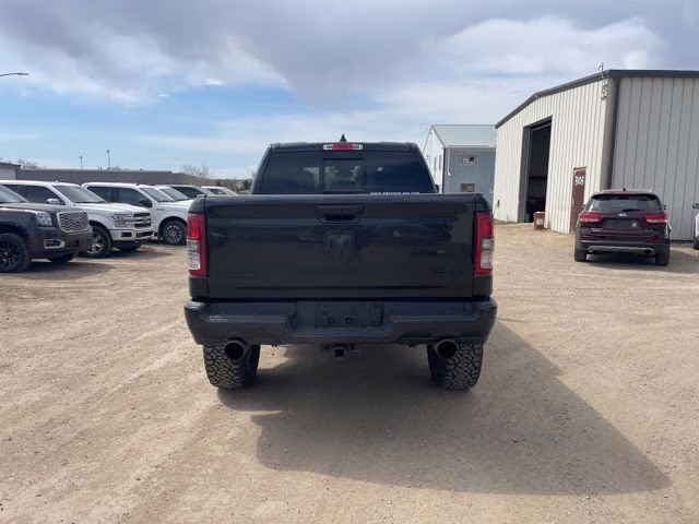 2022 Diamond Black Crystal Pearlcoat Ram 1500 Big Horn/Lone Star 4X4 Truck