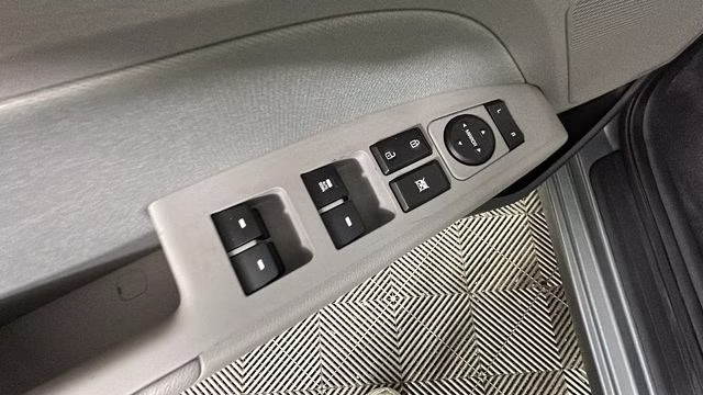 2018 Gray Hyundai Elantra SEL FWD Sedan