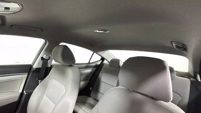 2018 Gray Hyundai Elantra SEL FWD Sedan
