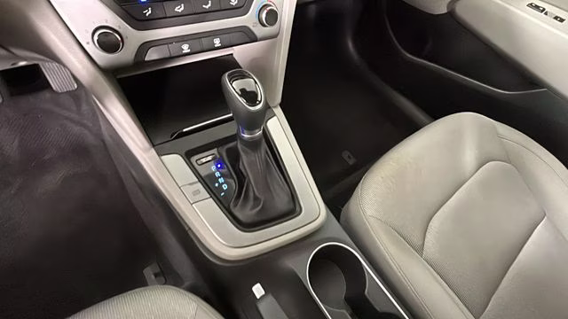 2018 Gray Hyundai Elantra SEL FWD Sedan