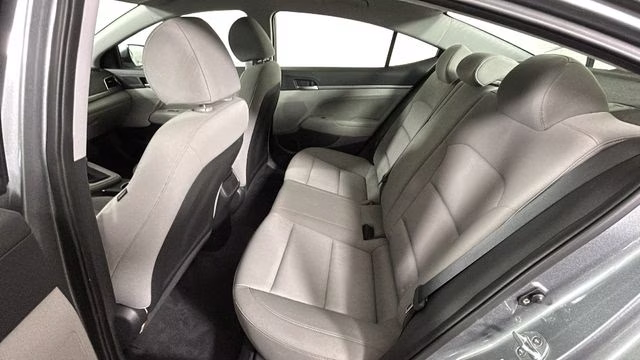 2018 Gray Hyundai Elantra SEL FWD Sedan
