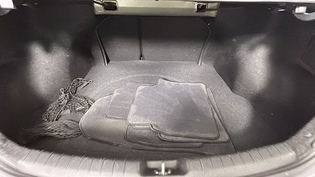 2018 Gray Hyundai Elantra SEL FWD Sedan