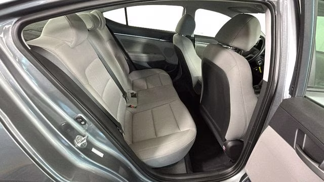 2018 Gray Hyundai Elantra SEL FWD Sedan