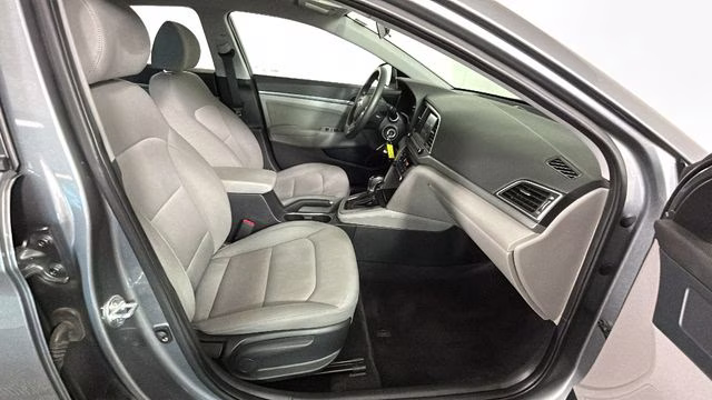 2018 Gray Hyundai Elantra SEL FWD Sedan