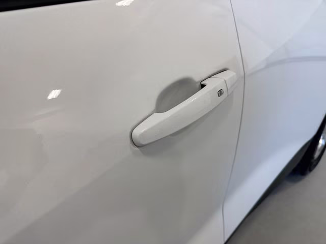 2021 Summit White Chevrolet Blazer LT FWD SUV