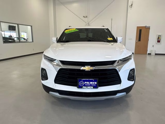 2021 Summit White Chevrolet Blazer LT FWD SUV