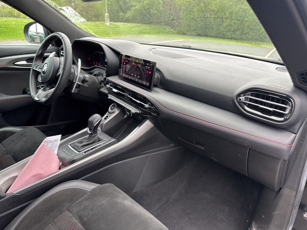 2024 8 Ball Dodge Hornet R/T Plus AWD SUV