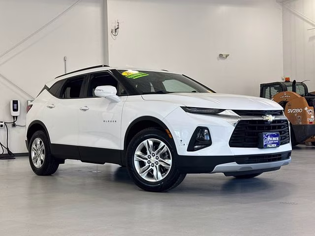 2021 Summit White Chevrolet Blazer LT FWD SUV