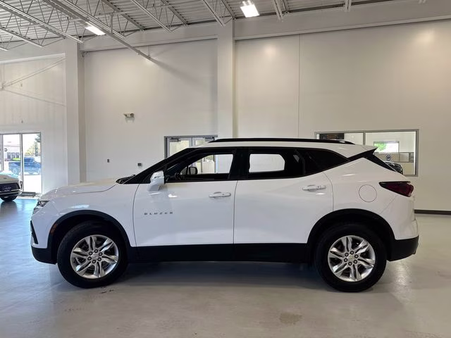 2021 Summit White Chevrolet Blazer LT FWD SUV