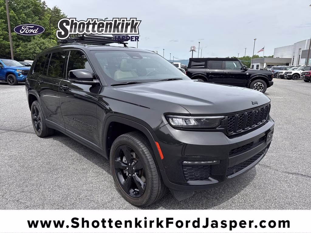 2023 Rocky Mountain Pearlcoat Jeep Grand Cherokee L Limited 4X4 SUV