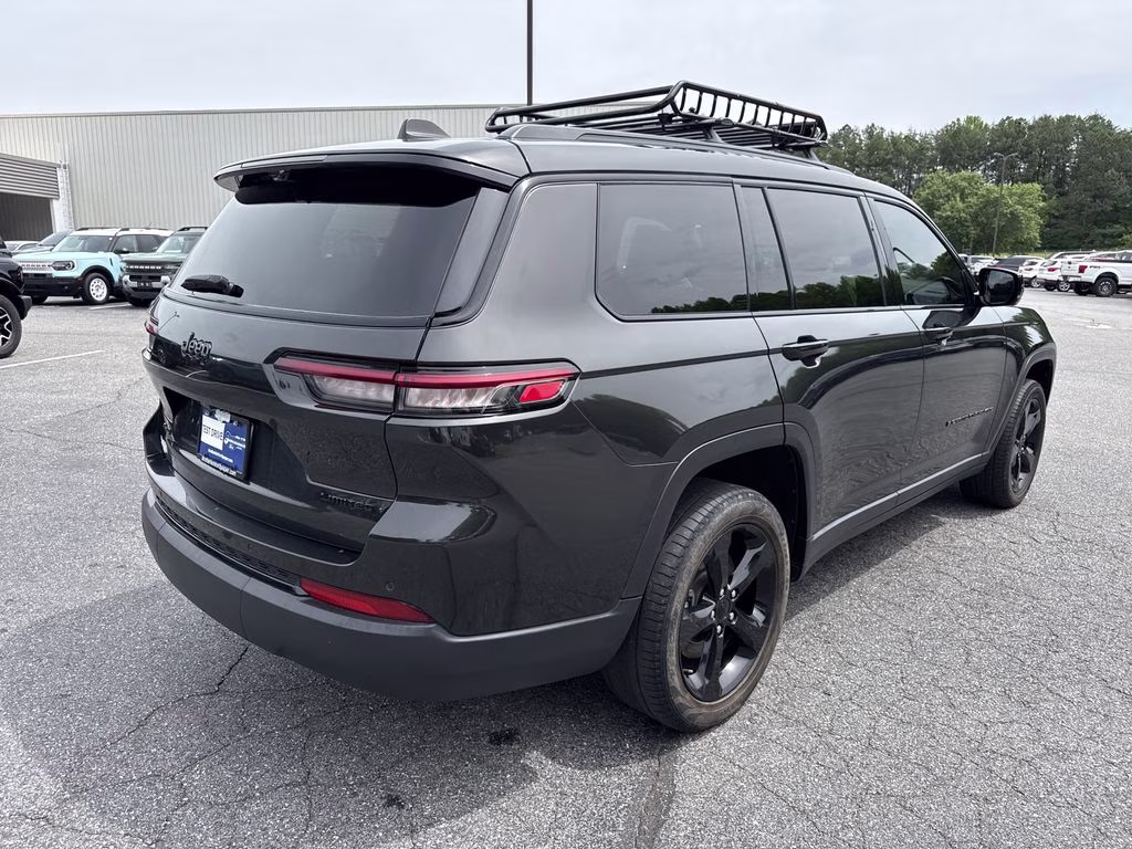 2023 Rocky Mountain Pearlcoat Jeep Grand Cherokee L Limited 4X4 SUV