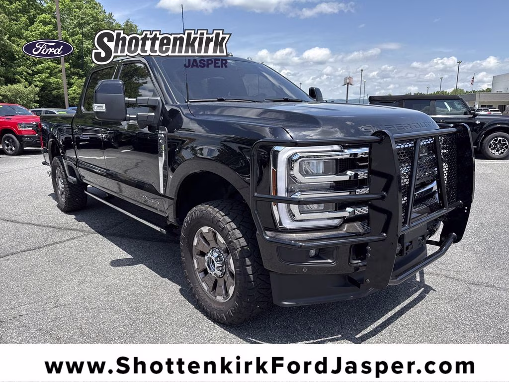 2025 Agate Black Metallic Ford Super Duty F-250 SRW King Ranch 4X4 Truck