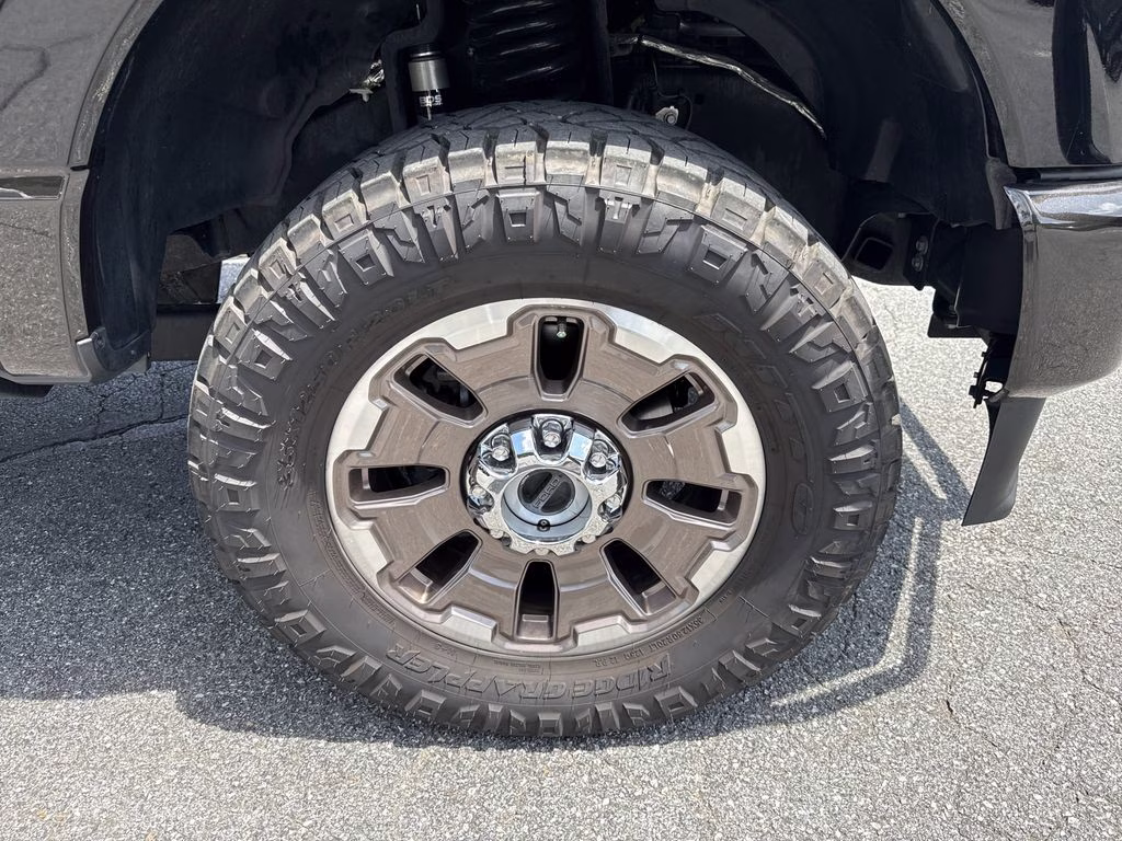 2025 Agate Black Metallic Ford Super Duty F-250 SRW King Ranch 4X4 Truck