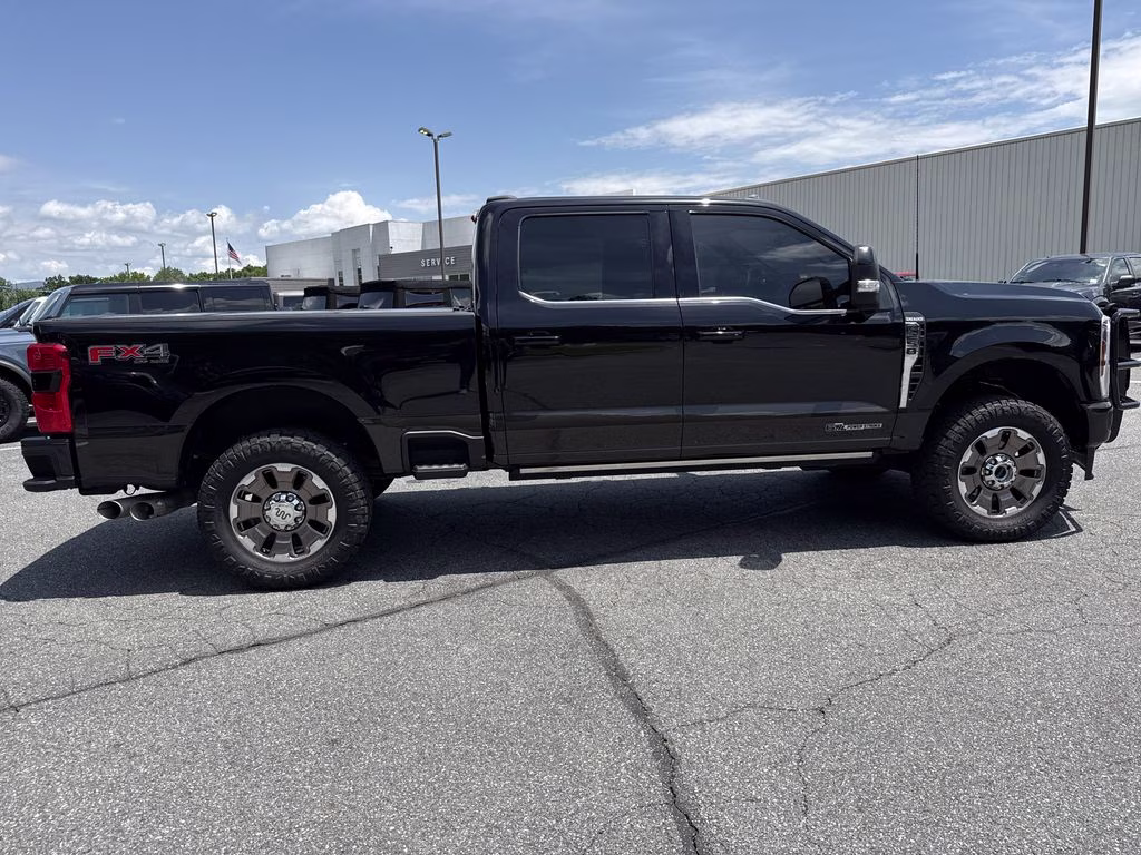 2025 Agate Black Metallic Ford Super Duty F-250 SRW King Ranch 4X4 Truck